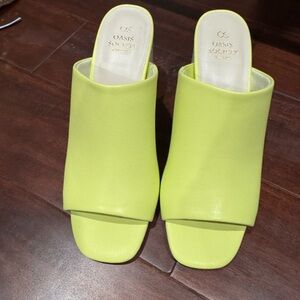 Lime green Oasis Society mule sandals never worn